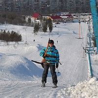 Катание на лыжах в ГК "Норд Стар"